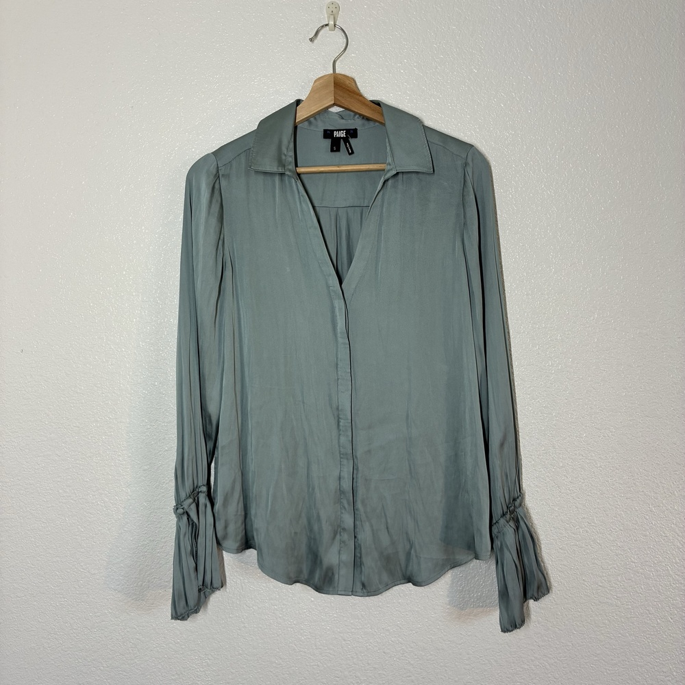 Paige Blouse Womens Small Green Pleated Bell Sleeve Collared Button Rayon Top